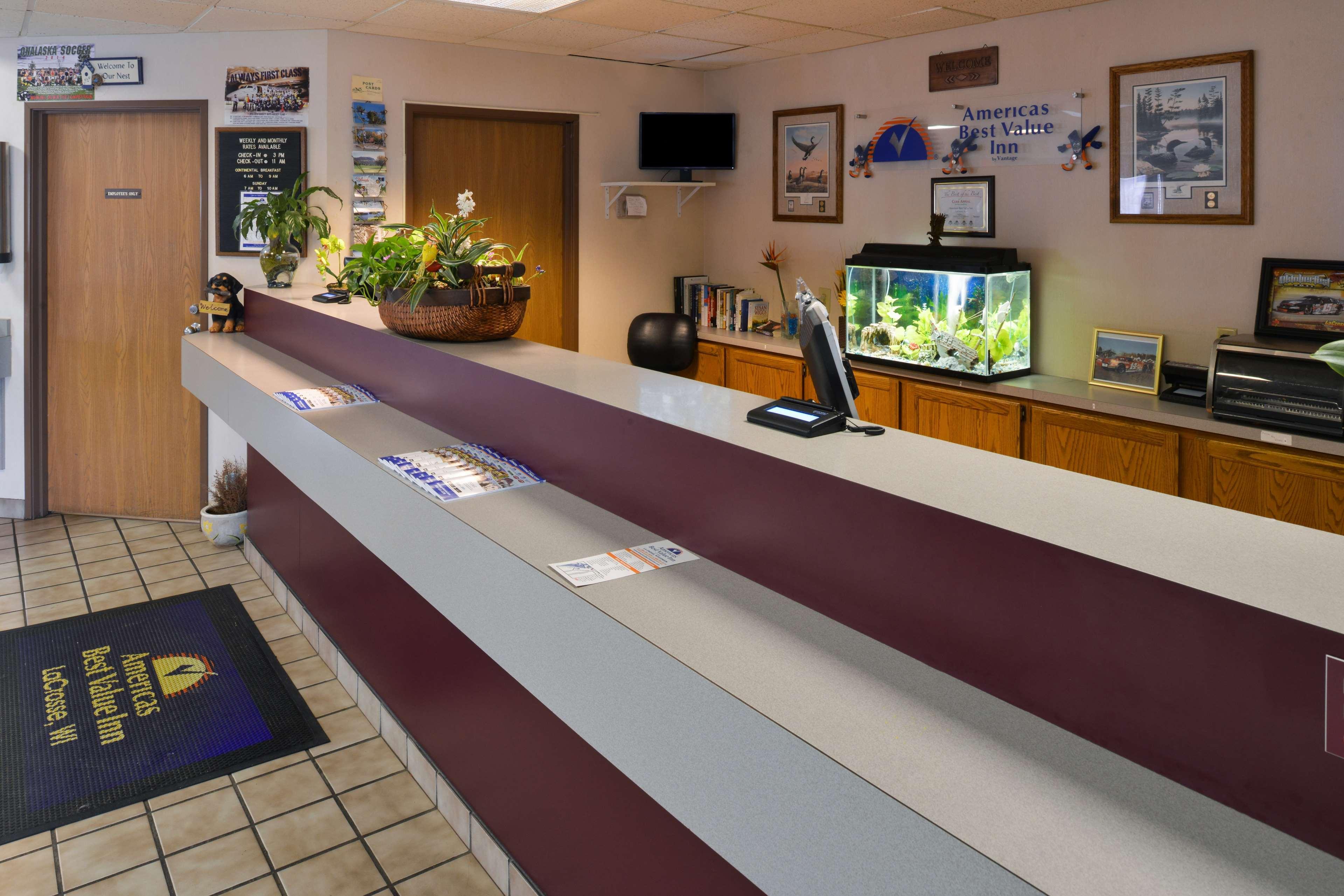 America'S Best Value Inn La Crosse Esterno foto