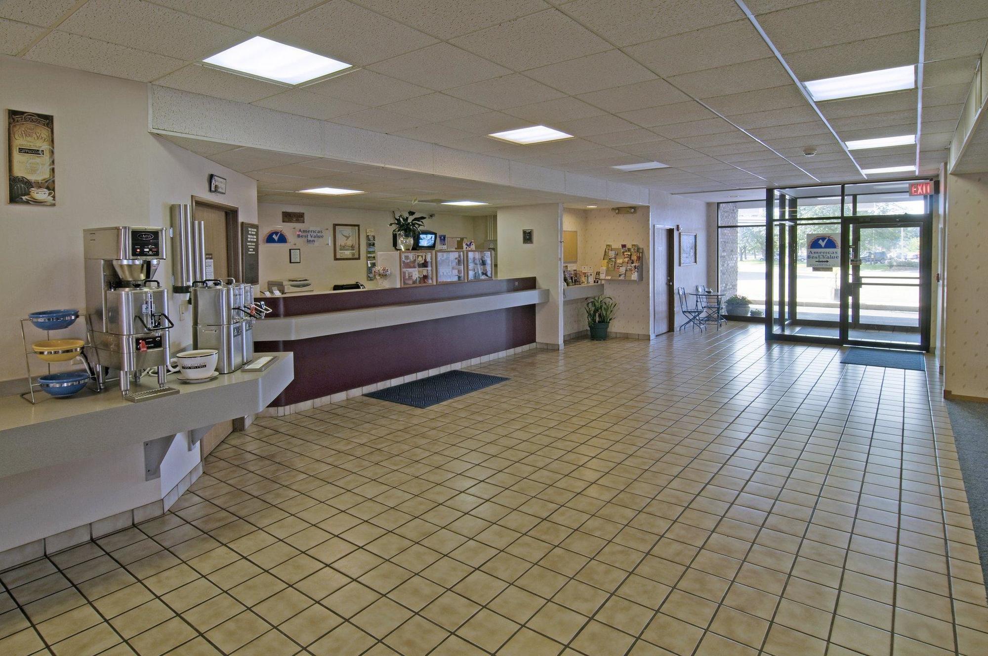 America'S Best Value Inn La Crosse Esterno foto